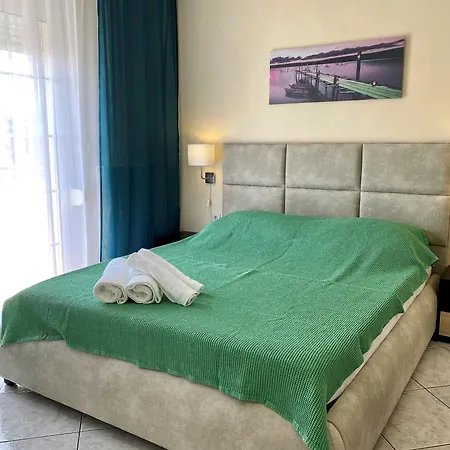 Apartament George House