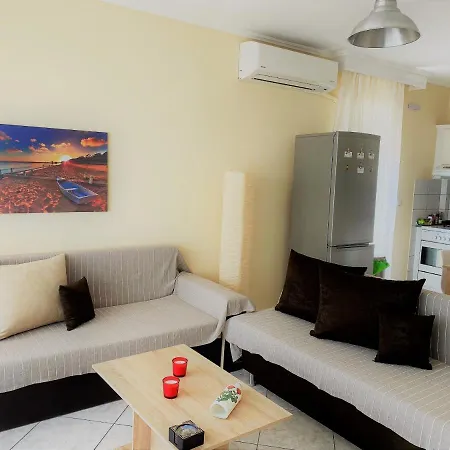 George House Apartament *